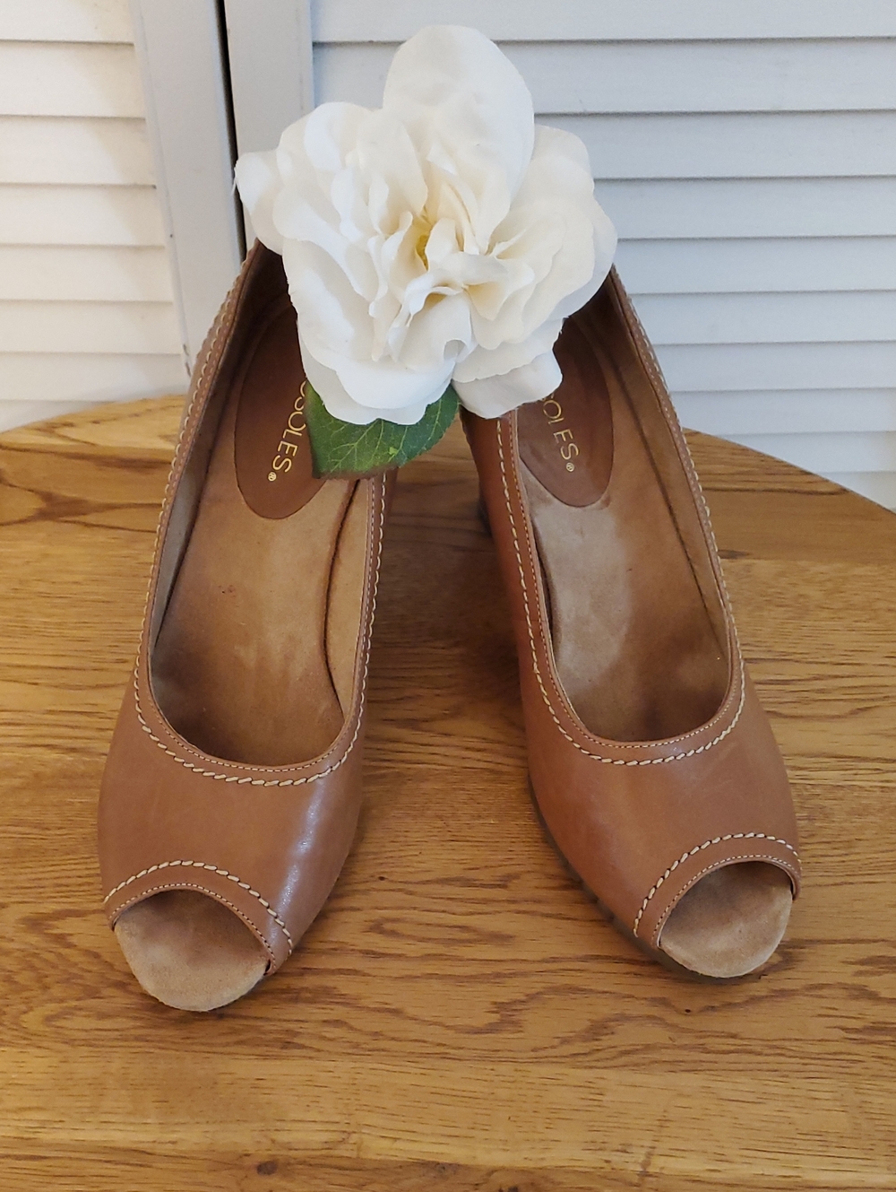 Y2K Aerosoles Sleigh Thread Leather Brown Wedge Heel Pumps Peep Toe, Size 9 M